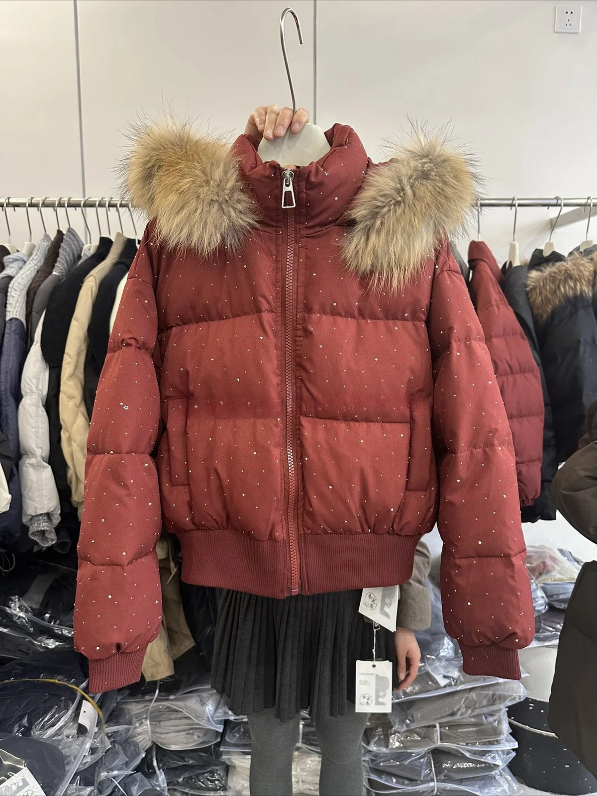 Damen Steppjacke mit Fellkapuze Glitzer-Details Winterjacke