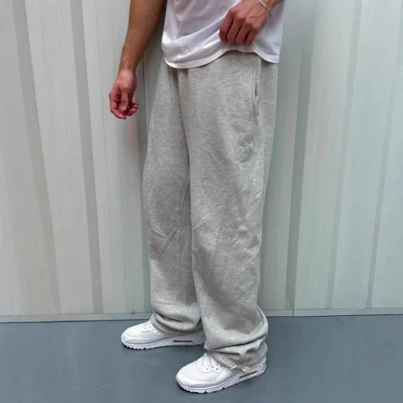 Unisex Jogginghose Schwarz – Bequeme Freizeithose mit Kordelzug und Seitentaschen