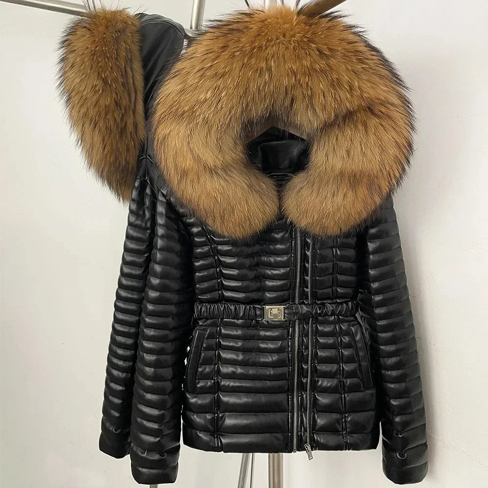 Damen Steppjacke Schwarz mit Pelzkragen & Gürtel, winterliche Outdoor-Jacke mit Reißverschluss