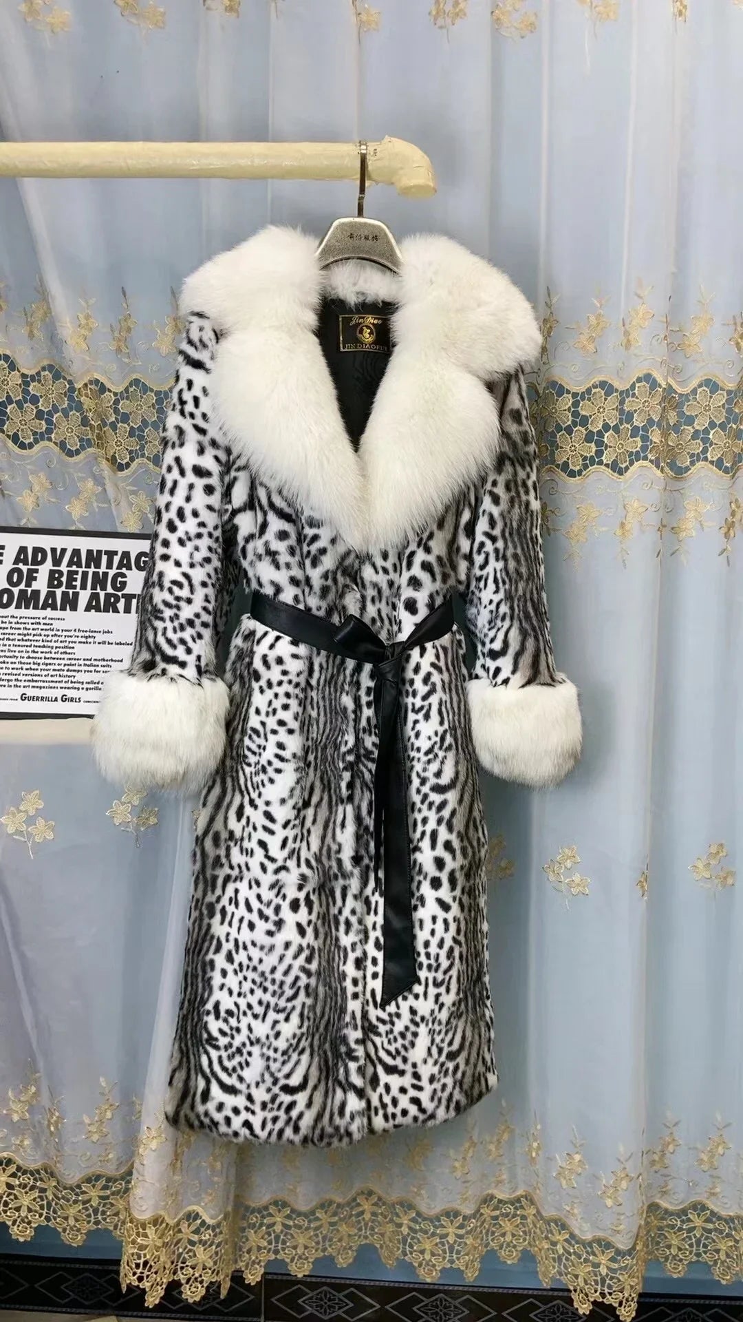 Damen Fell-Look Mantel Türkis mit breitem Kragen und Gürtel