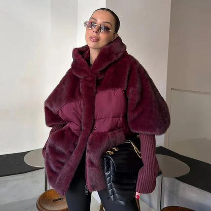 Damen Kurzmantel Plüsch-Look Gesteppt mit Kapuze und langen Ärmeln