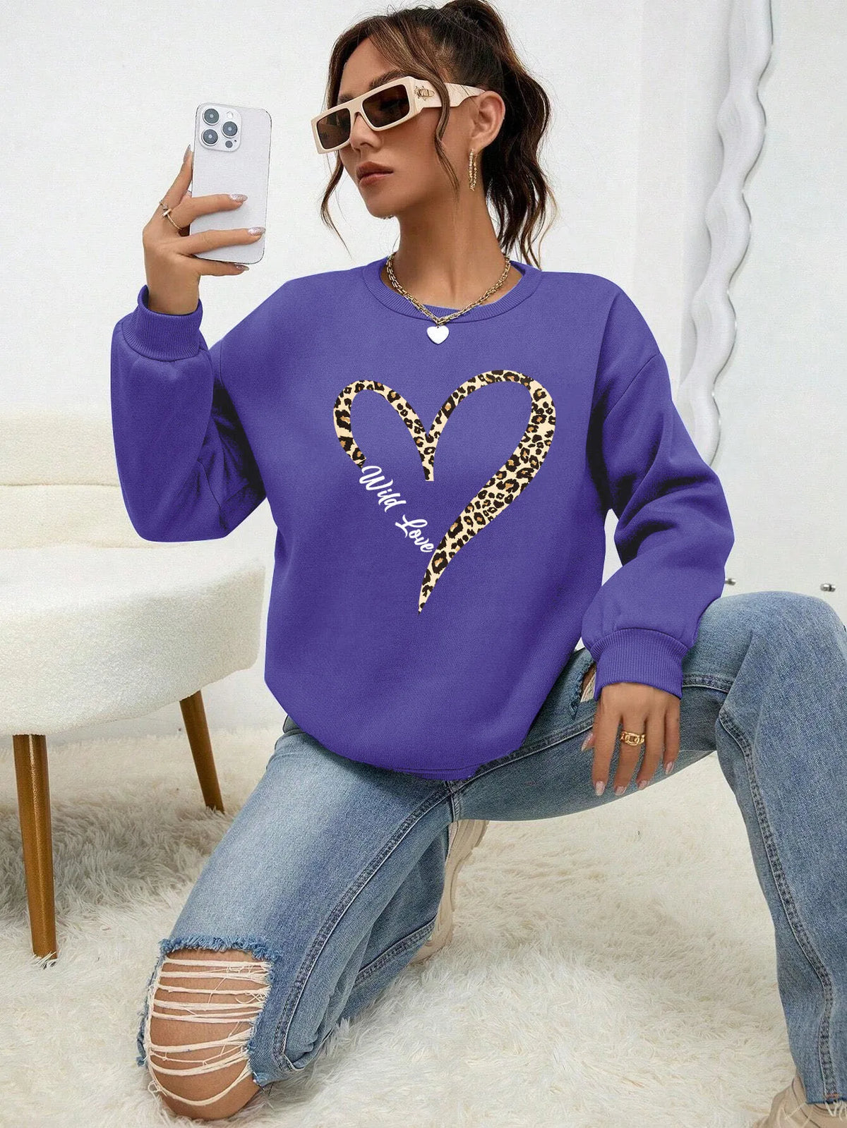 Damen Sweatshirt mit Leopardenherz-Druck Rundhals Langarm Pullover