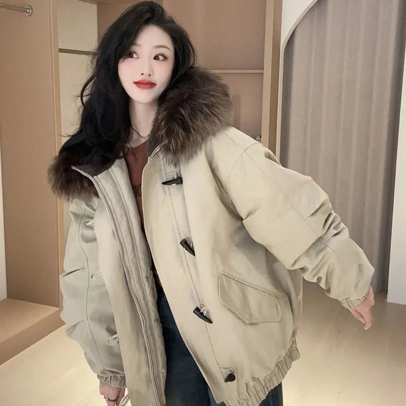Damen Winterjacke mit Kapuze und Fellkragen Beige
