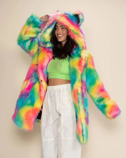 Bunte Kunstfelljacke mit Kapuze und Ohren