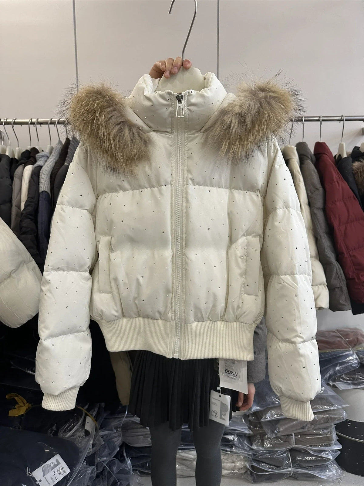 Damen Steppjacke mit Fellkapuze Glitzer-Details Winterjacke