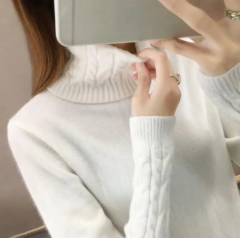 Damen Rollkragenpullover mit Zopfmuster Ärmeln und Hals - warmer Strickpullover