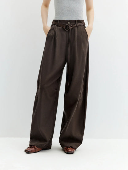Weite Damen Hose mit hohem Bund und Karomuster