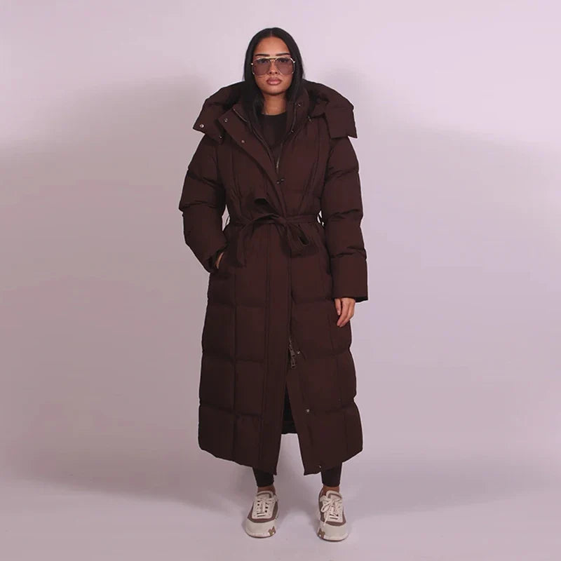 Damen Maxi-Steppmantel lang mit Gürtel und Kapuze oder Stehkragen