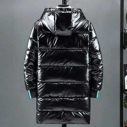 Glänzender Herren Daunenmantel mit Kapuze Schwarz Silber Metallic Winterjacke