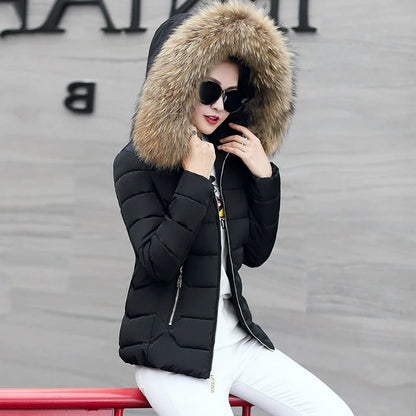 Damen Steppjacke mit Kapuze und Fellimitatrand Kurz Warm Winterjacke