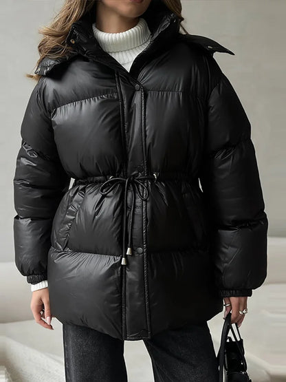 Damen Steppjacke mit Kapuze & Kordelzug Taille – Verschiedene Farben