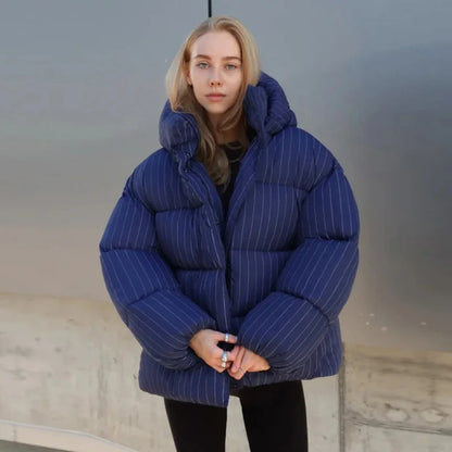 Damen Steppjacke mit Kapuze & Nadelstreifen