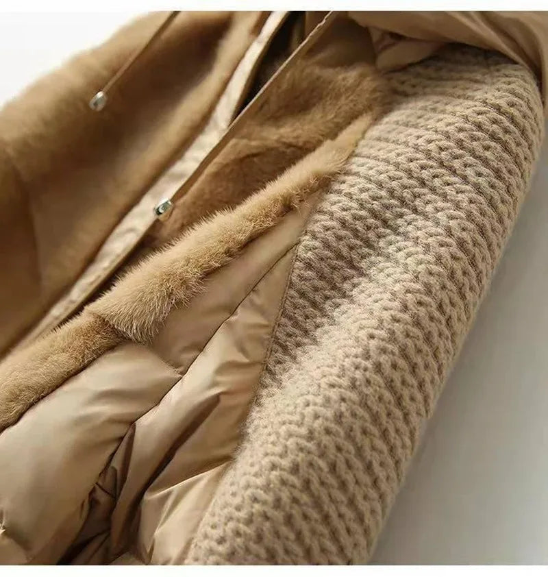 Damen Winter Steppjacke mit Kapuze Teddyfutter Strickdetails Beige