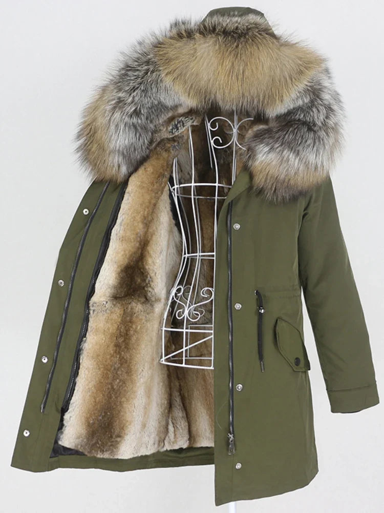 Winterparka mit Kapuze und Futter in Felloptik