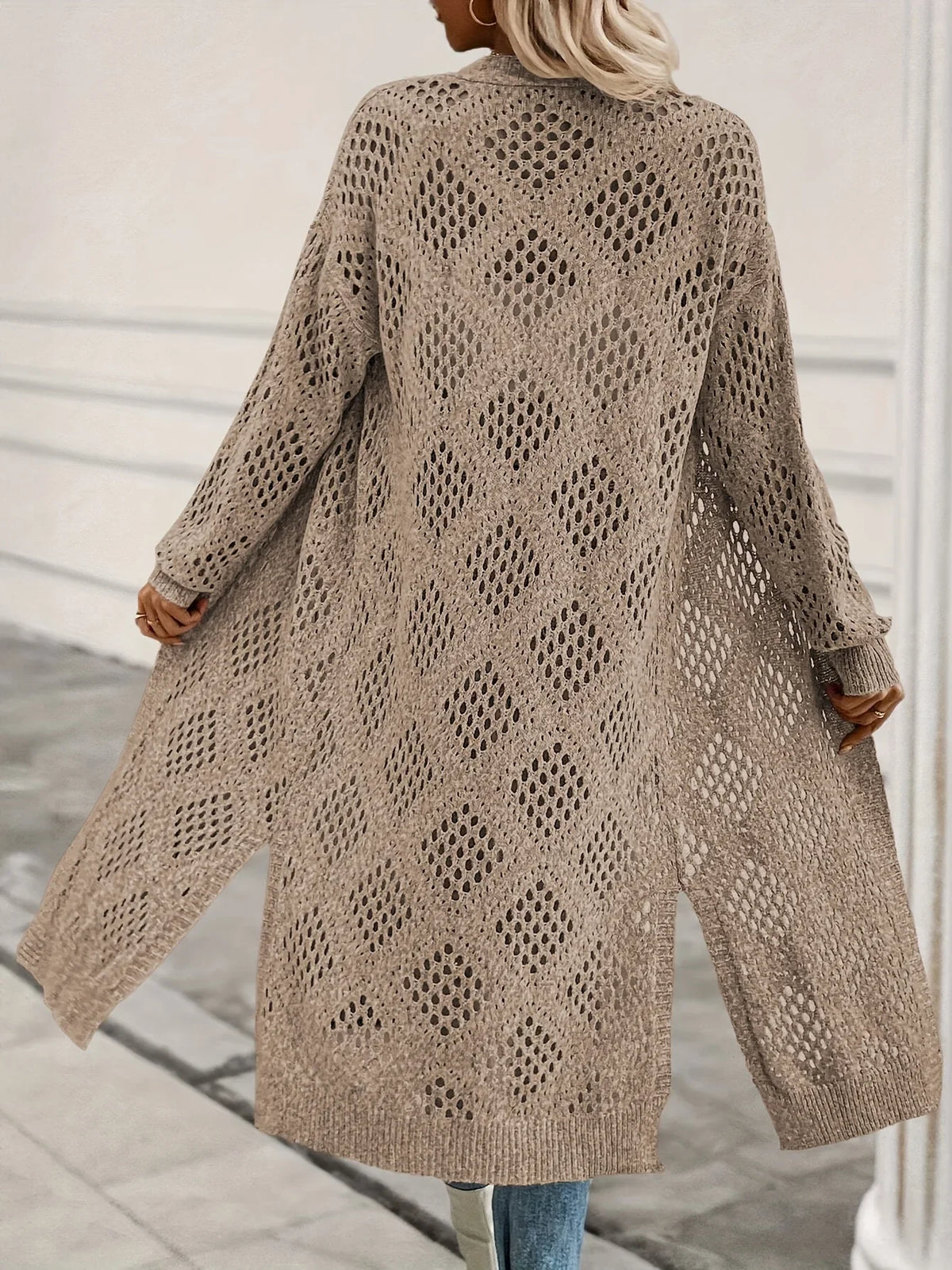 Langer Cardigan Damen Strick Hellbraun Lochmuster