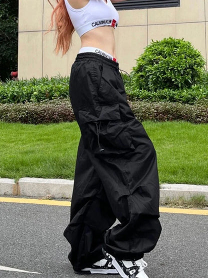Loose Cargo Hose für Damen - Weite Passform mit Taschen