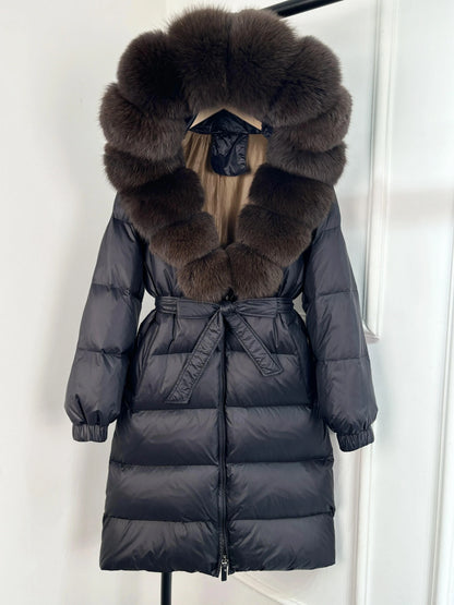 Damen Daunenmantel Schwarz mit Echtfellkragen und Bindegürtel Langer Winterparka