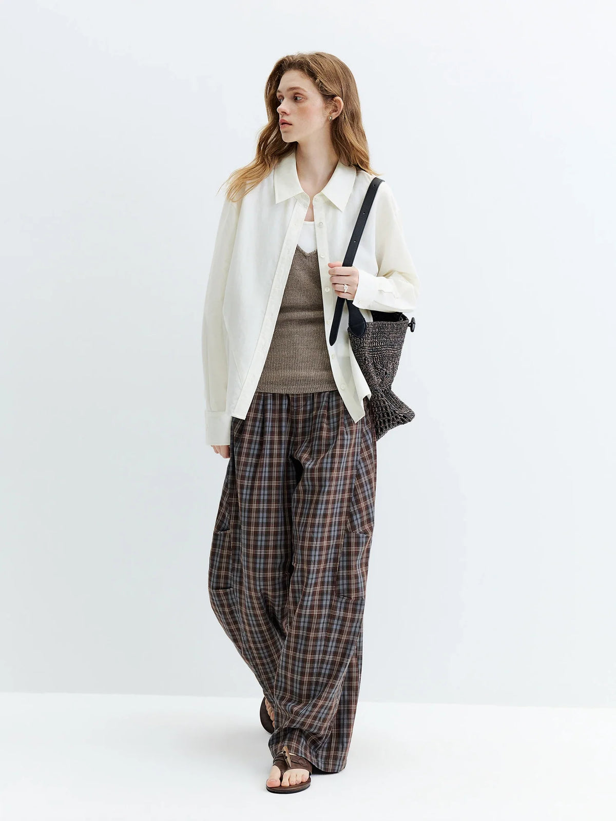 Weite Damen Hose mit hohem Bund und Karomuster
