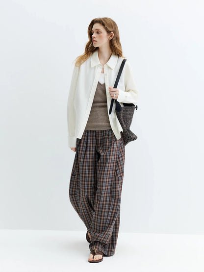 Weite Damen Hose mit hohem Bund und Karomuster