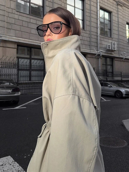 Damen Jacke mit Stehkragen, Tunnelzug an der Taille & Pattentaschen
