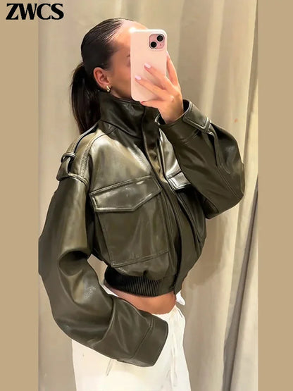 Damen Kurzjacke im Bomber-Stil mit Taschen