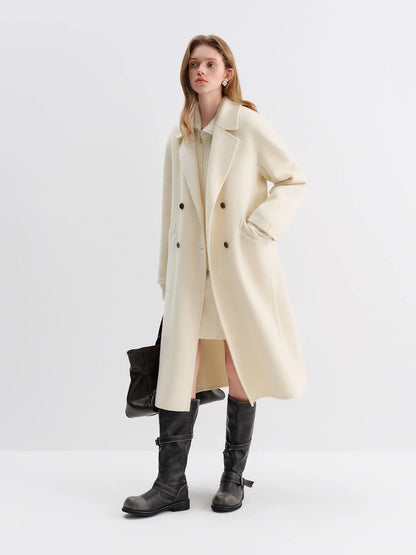 Damen Langer Mantel Zweireihig mit Reverskragen in Beige