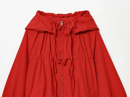 Damen Kurzjacke mit Kapuze und Reißverschluss – Leicht und Wetterfest