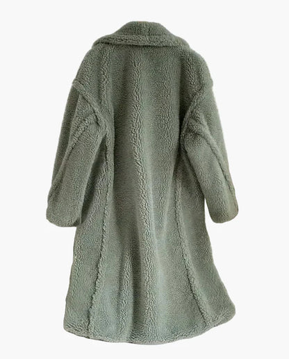 Damen Oversize Teddy Mantel – Modischer Winter-Look für stilbewusste Frauen