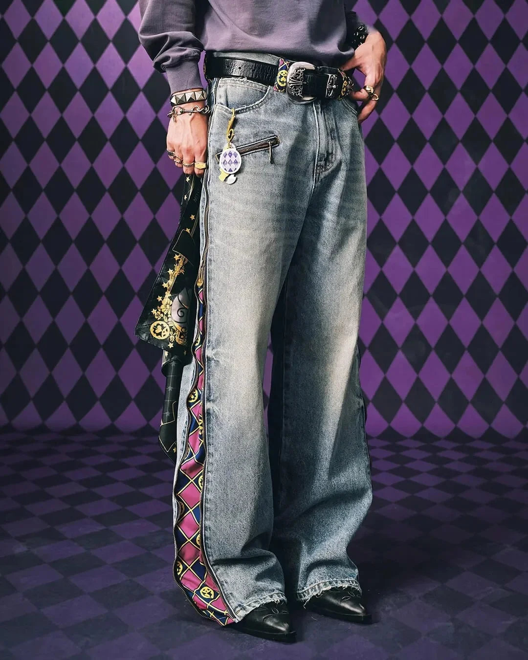 Jeanshose Hellblau Wide-Leg mit Seitenstreifen Muster