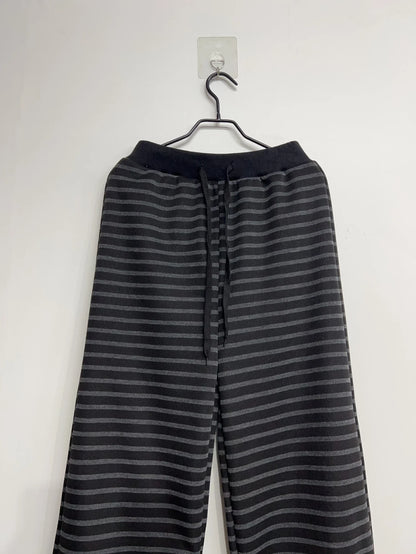 Damen Freizeithose mit Wellenstreifen Strickhose Weites Bein Schwarz Grau