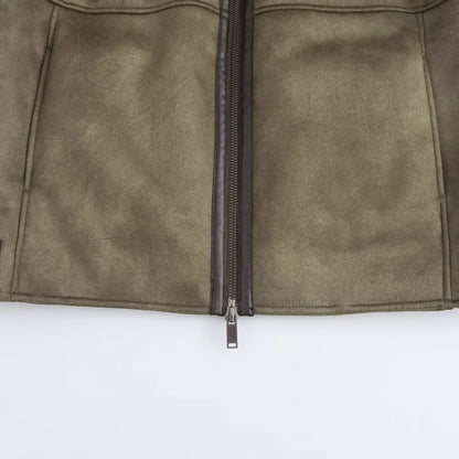 Grüne Damen Jacke mit Kapuze, Reißverschluss und Teddyfutter