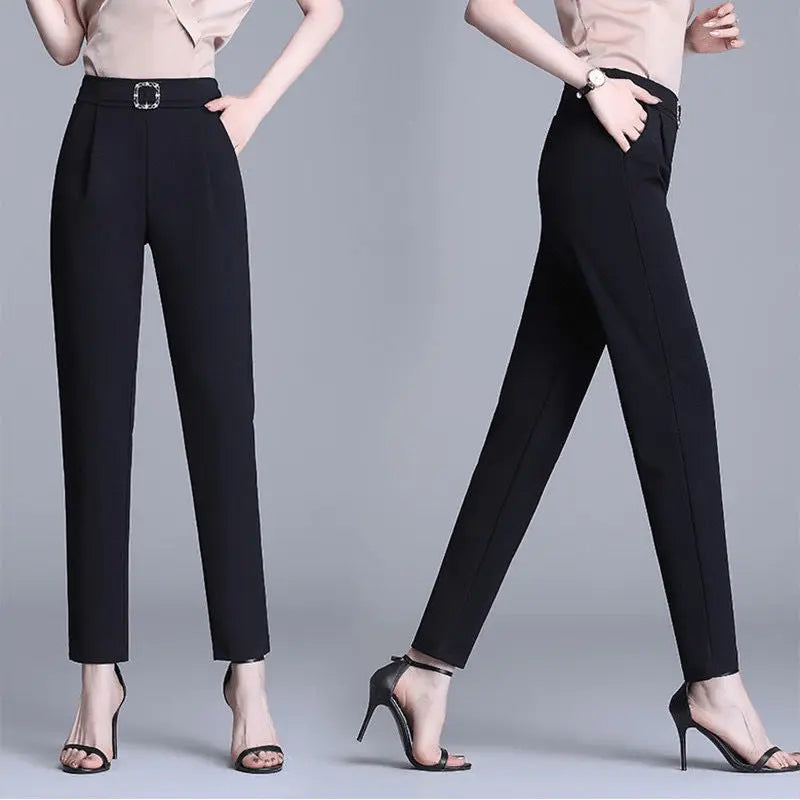 Damen Stoffhose Weiß mit Zierschnalle Hochwasser Slim Fit