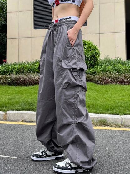 Loose Cargo Hose für Damen - Weite Passform mit Taschen