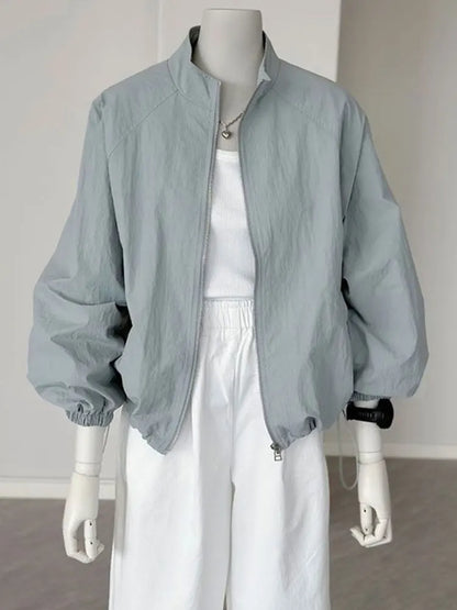 Leichte Damen Bomberjacke mit Stehkragen