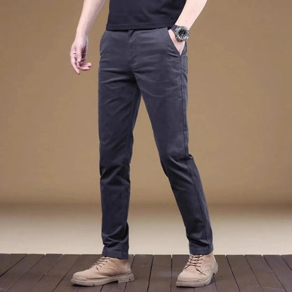 Herren Chino Hose Slim Fit mit Gesäßtaschen in Schwarz, Grau oder Khaki