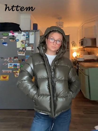 Glänzende Damen Steppjacke mit Kapuze, Grün