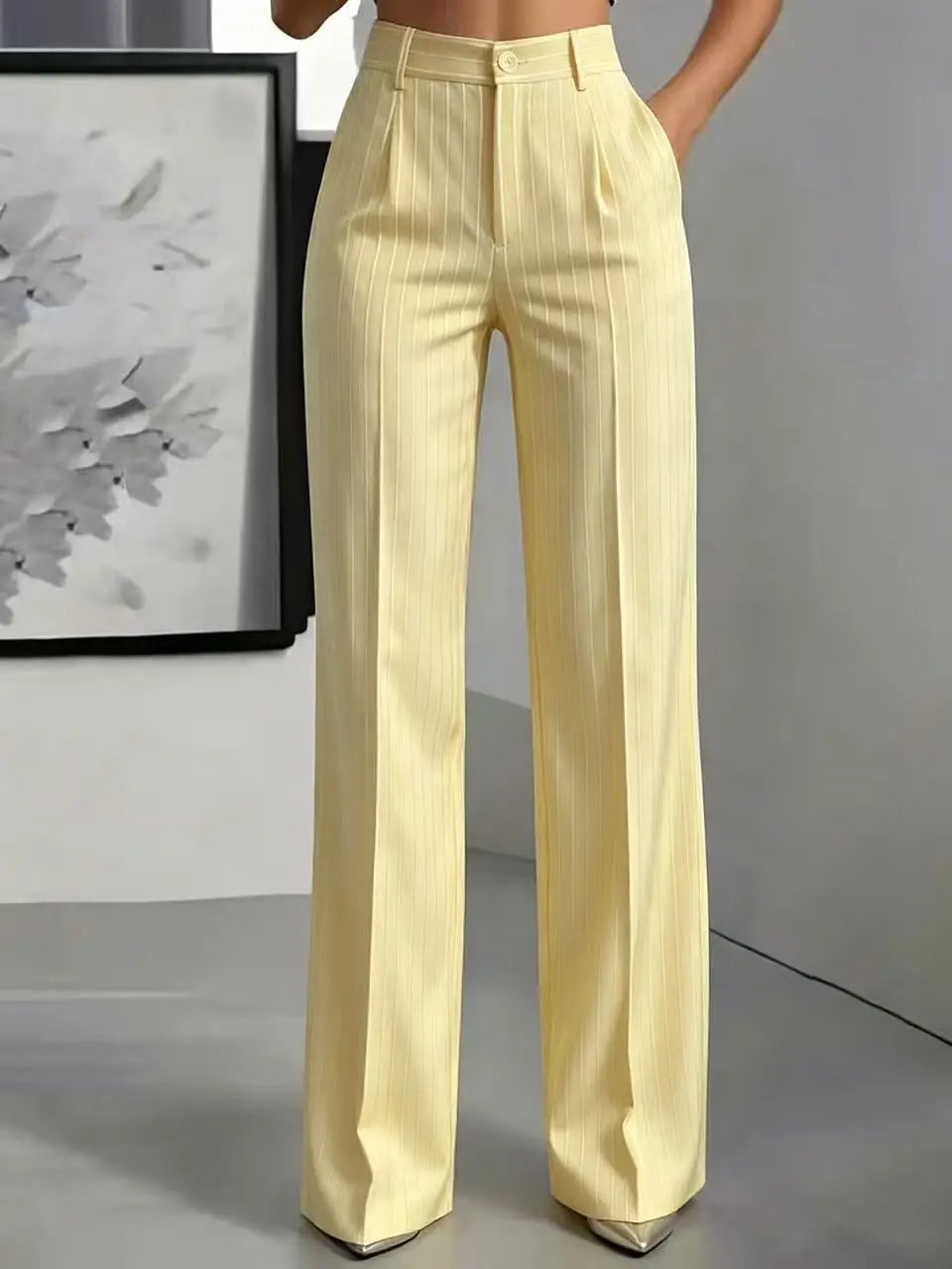 Damen High-Waist Stoffhose mit weitem Bein und Nadelstreifen