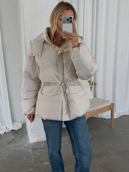 Damen Pufferjacke mit Kapuze und Tunnelzug Kurz Cremeweiß