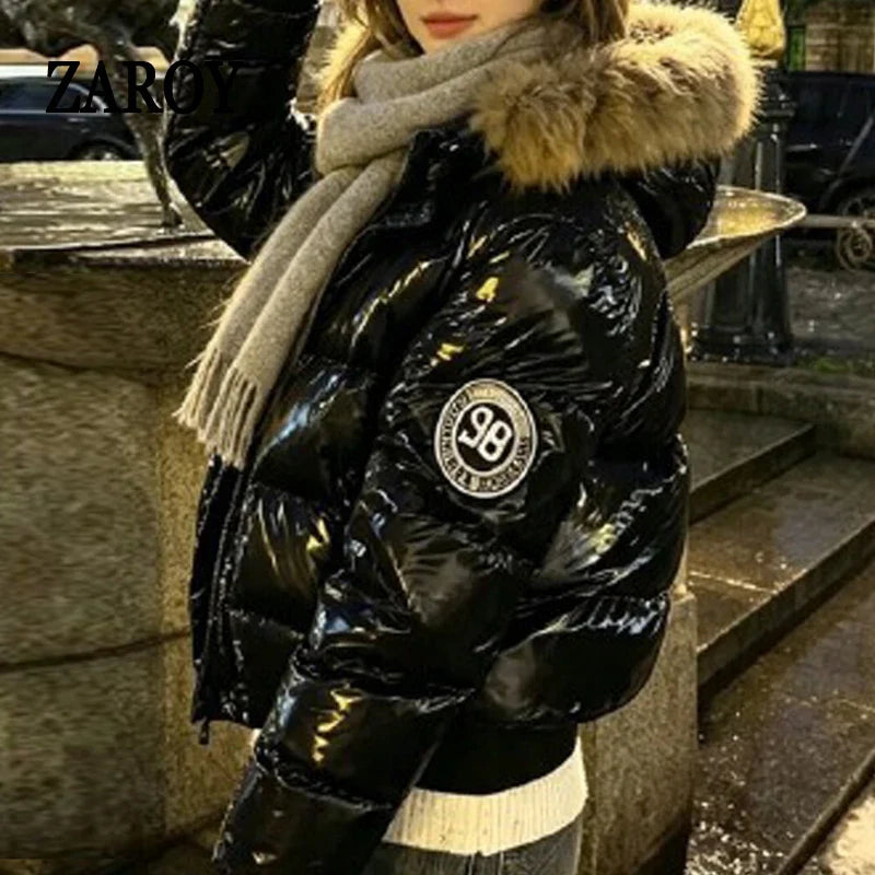 Damen Steppjacke mit Kapuze und Druckknöpfen, Winterjacke gefüttert