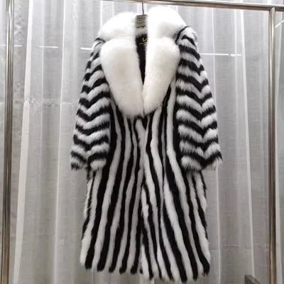 Damen Langer Mantel aus Kunstfell mit Chevron-Muster und Kragen