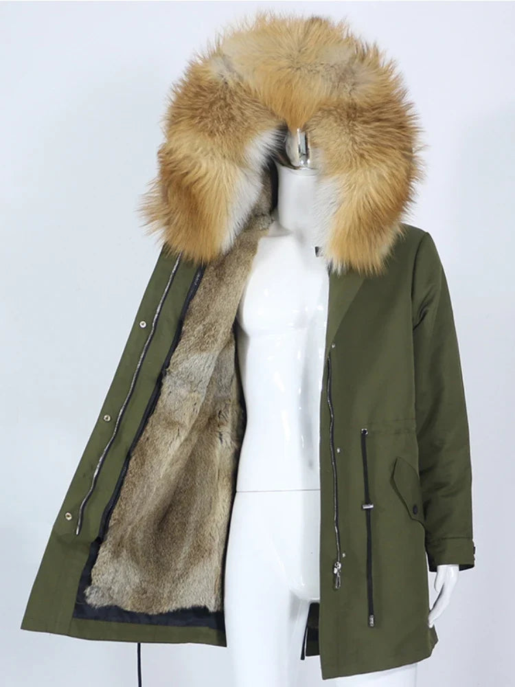Winterparka mit Kapuze und Futter in Felloptik