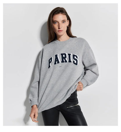 Damen Oversize Sweatshirt Rundhals Grau mit „PARIS“-Schriftzug