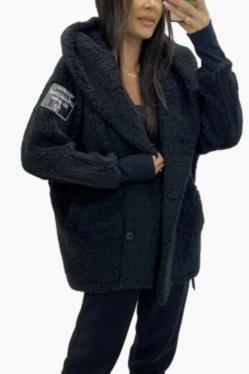 Damen Teddy Mantel mit Kapuze – Kuschelige Oversize Jacke für Herbst und Winter