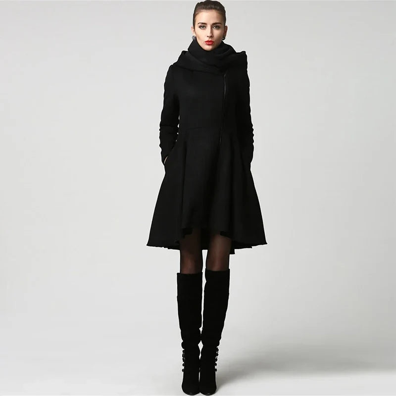 Damen Wintermantel Schwarz mit Stehkragen Asymmetrischem Saum & Reißverschluss