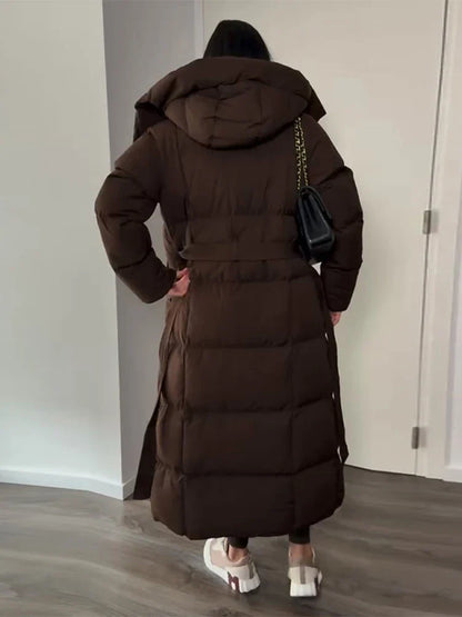 Damen Maxi-Steppmantel lang mit Gürtel und Kapuze oder Stehkragen