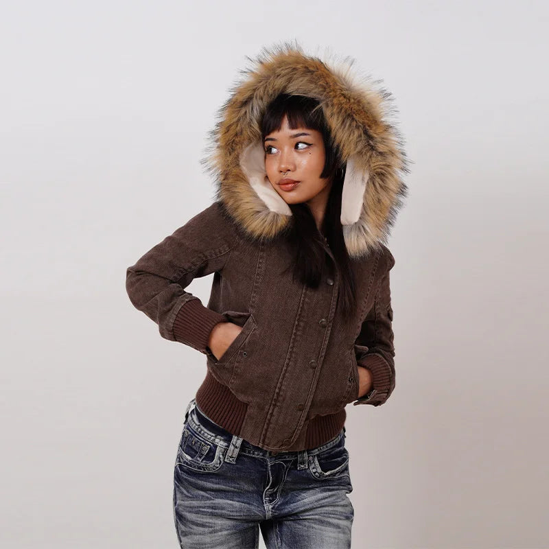 Damen Winterjacke mit Fellkapuze & Rippbündchen