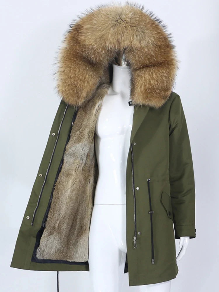 Winterparka mit Kapuze und Futter in Felloptik