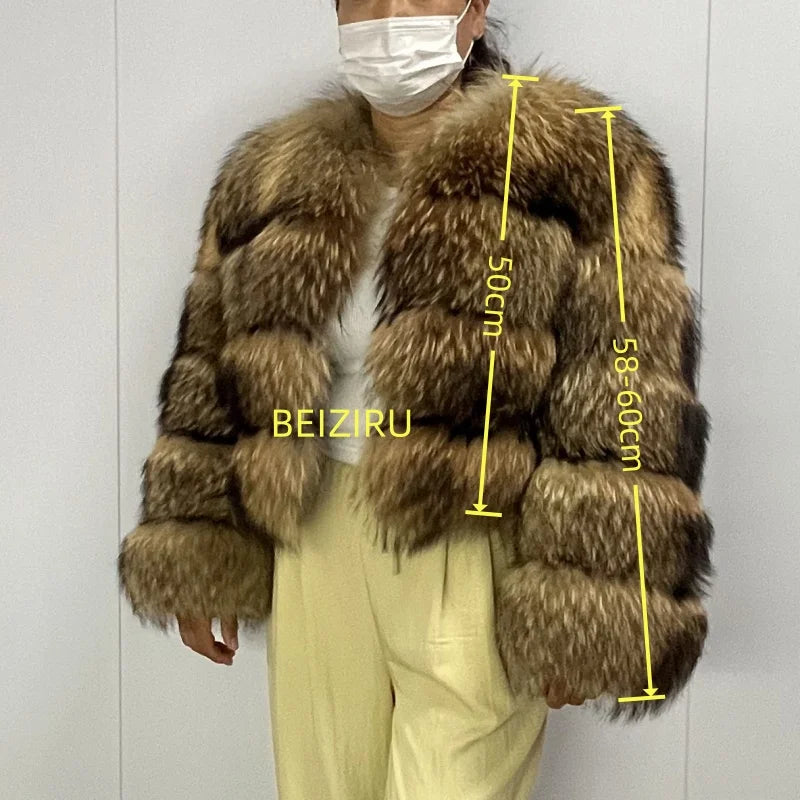Kurze Damen Pelzjacke mit voluminösem Kragen