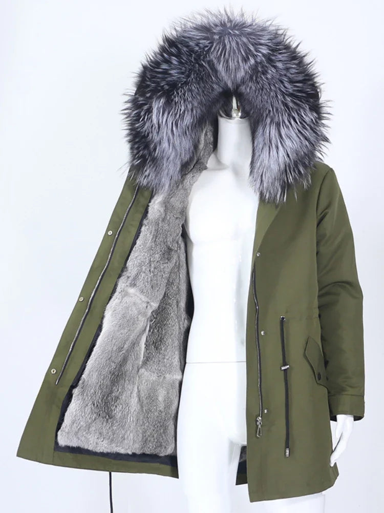 Winterparka mit Kapuze und Futter in Felloptik