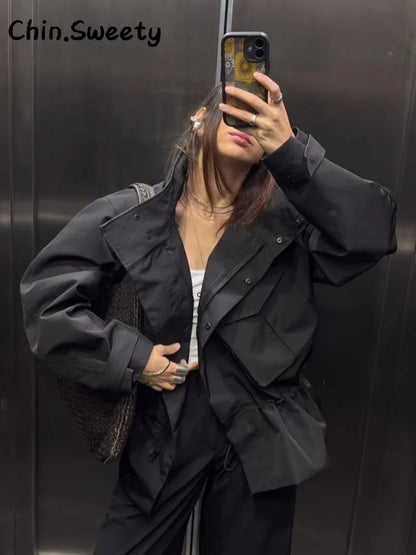 Damen Stehkragen Jacke mit Kordelzug in Schwarz Oversize-Passform